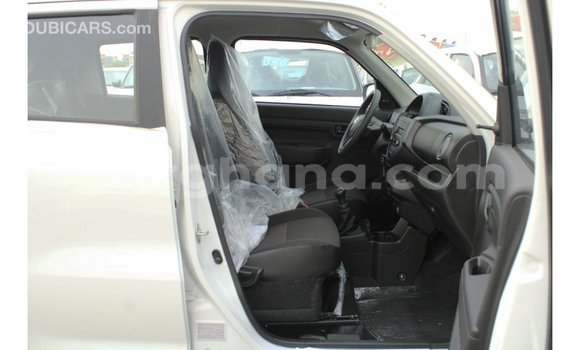 Buy Import Suzuki CRV White Car in Import - Dubai in Ashanti Buy Import Suzuki CRV White Car in Import - Dubai in Ashanti