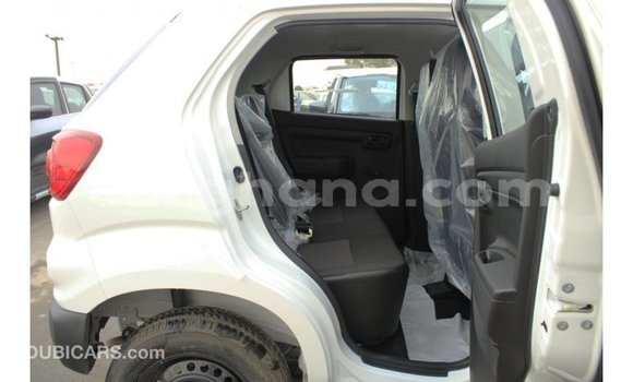 Buy Import Suzuki CRV White Car in Import - Dubai in Ashanti Buy Import Suzuki CRV White Car in Import - Dubai in Ashanti