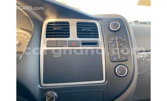 Buy Import Hyundai Accent White Car in Import - Dubai in Ashanti Buy Import Hyundai Accent White Car in Import - Dubai in Ashanti