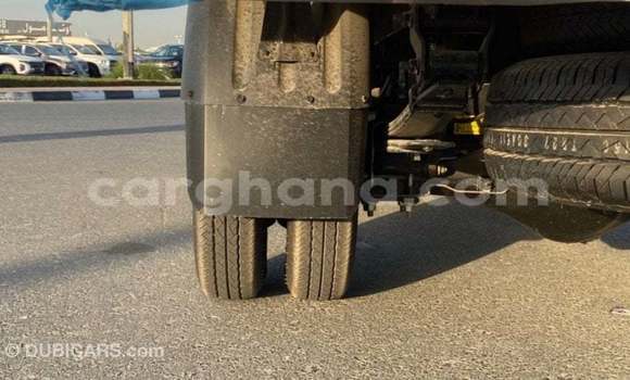 Buy Import Hyundai Accent White Car in Import - Dubai in Ashanti Buy Import Hyundai Accent White Car in Import - Dubai in Ashanti