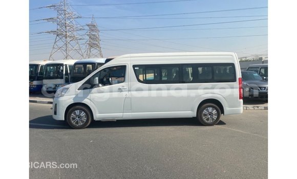 Buy Import Toyota Hiace White Car in Import - Dubai in Ashanti Buy Import Toyota Hiace White Car in Import - Dubai in Ashanti