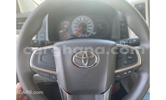 Buy Import Toyota Hiace White Car in Import - Dubai in Ashanti Buy Import Toyota Hiace White Car in Import - Dubai in Ashanti