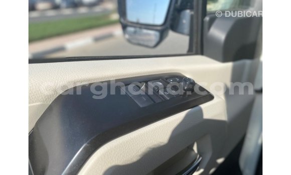 Buy Import Toyota Hiace White Car in Import - Dubai in Ashanti Buy Import Toyota Hiace White Car in Import - Dubai in Ashanti