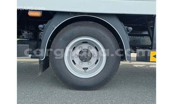 Buy Import Mitsubishi Carisma White Car in Import - Dubai in Ashanti Buy Import Mitsubishi Carisma White Car in Import - Dubai in Ashanti