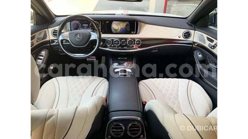 Big with watermark mercedes benz a200 ashanti import dubai 55201