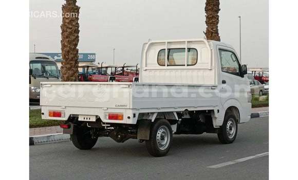 Ra Imported Suzuki Carry funfun Ọkọ̀ akẹ́rù ńlá in Import - Dubai ni Ashanti Ra Imported Suzuki Carry funfun Ọkọ̀ akẹ́rù ńlá in Import - Dubai ni Ashanti