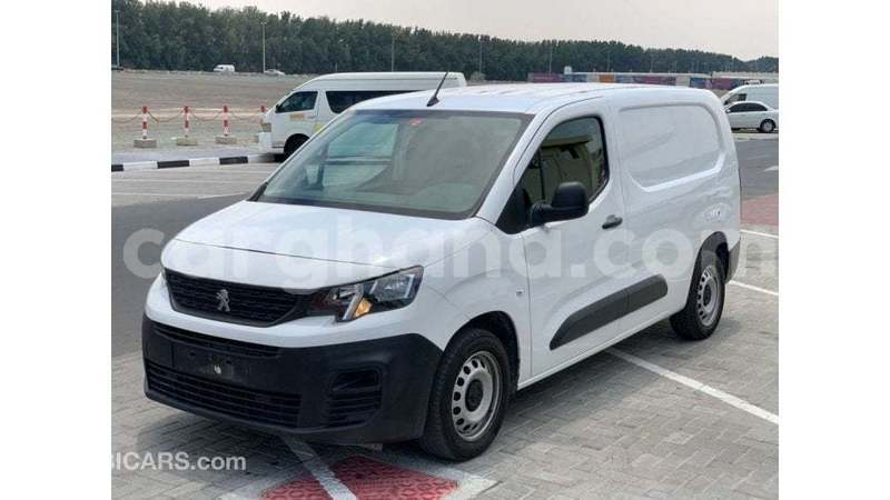 Big with watermark peugeot partner ashanti import dubai 55213