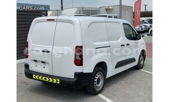 Ra Imported Peugeot Partner funfun Ọkọ̀ in Import - Dubai ni Ashanti Ra Imported Peugeot Partner funfun Ọkọ̀ in Import - Dubai ni Ashanti