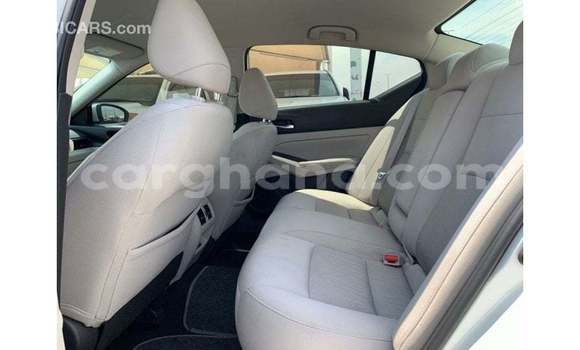 Ra Imported Nissan Altima funfun Ọkọ̀ in Import - Dubai ni Ashanti Ra Imported Nissan Altima funfun Ọkọ̀ in Import - Dubai ni Ashanti