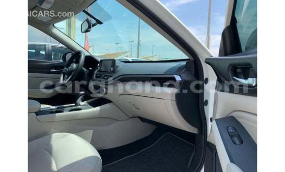 Ra Imported Nissan Altima funfun Ọkọ̀ in Import - Dubai ni Ashanti Ra Imported Nissan Altima funfun Ọkọ̀ in Import - Dubai ni Ashanti