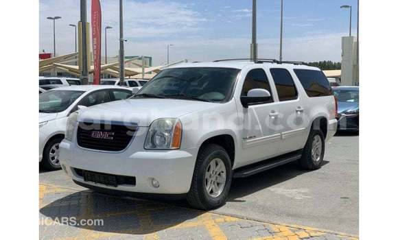 Ra Imported GMC Yukon funfun Ọkọ̀ in Import - Dubai ni Ashanti Ra Imported GMC Yukon funfun Ọkọ̀ in Import - Dubai ni Ashanti