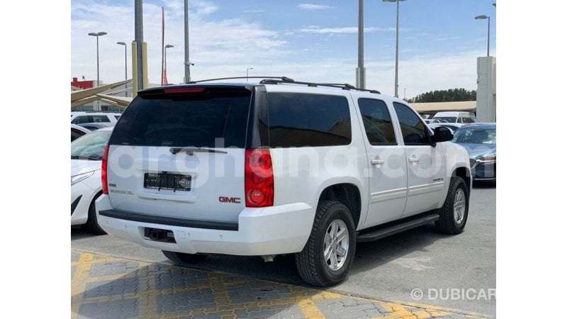 Big with watermark gmc yukon ashanti import dubai 55235