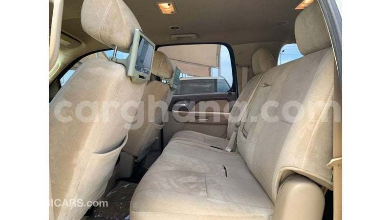 Big with watermark gmc yukon ashanti import dubai 55235