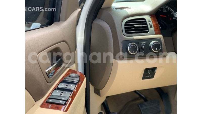 Big with watermark gmc yukon ashanti import dubai 55235