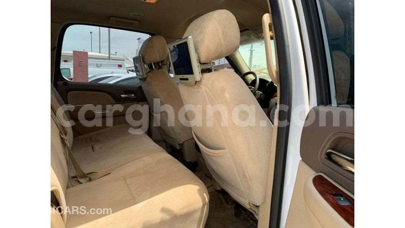 Big with watermark gmc yukon ashanti import dubai 55235