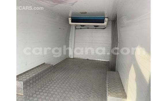 Buy Import Nissan Urvan White Car in Import - Dubai in Ashanti Buy Import Nissan Urvan White Car in Import - Dubai in Ashanti