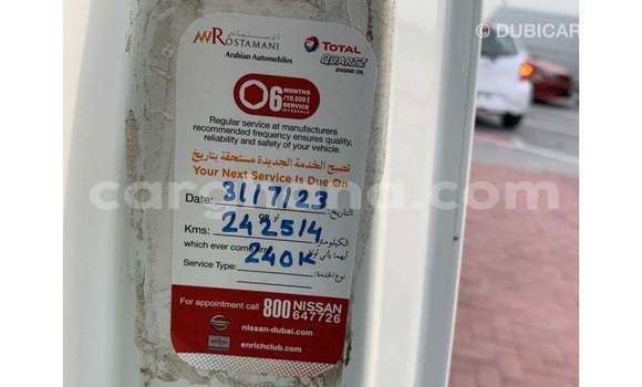 Buy Import Nissan Urvan White Car in Import - Dubai in Ashanti Buy Import Nissan Urvan White Car in Import - Dubai in Ashanti