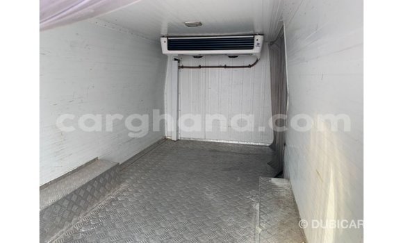 Ra Imported Nissan Urvan funfun Ọkọ̀ in Import - Dubai ni Ashanti Ra Imported Nissan Urvan funfun Ọkọ̀ in Import - Dubai ni Ashanti