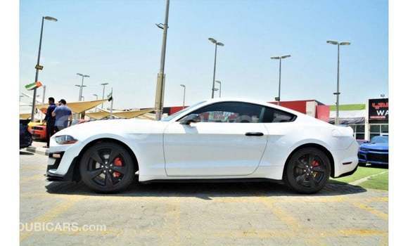 Ra Imported Ford Mustang funfun Ọkọ̀ in Import - Dubai ni Ashanti Ra Imported Ford Mustang funfun Ọkọ̀ in Import - Dubai ni Ashanti