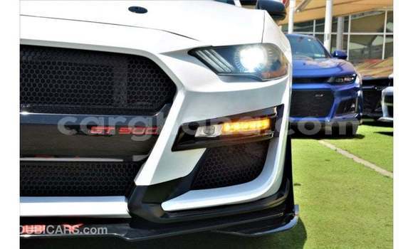 Ra Imported Ford Mustang funfun Ọkọ̀ in Import - Dubai ni Ashanti Ra Imported Ford Mustang funfun Ọkọ̀ in Import - Dubai ni Ashanti