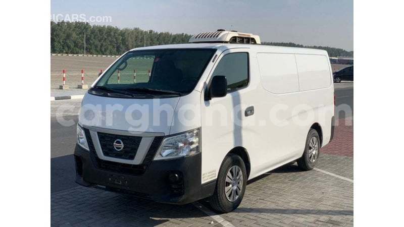 Big with watermark nissan urvan ashanti import dubai 55254