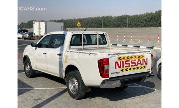 Ra Imported Nissan Navara funfun Ọkọ̀ in Import - Dubai ni Ashanti Ra Imported Nissan Navara funfun Ọkọ̀ in Import - Dubai ni Ashanti