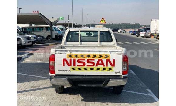 Ra Imported Nissan Navara funfun Ọkọ̀ in Import - Dubai ni Ashanti Ra Imported Nissan Navara funfun Ọkọ̀ in Import - Dubai ni Ashanti