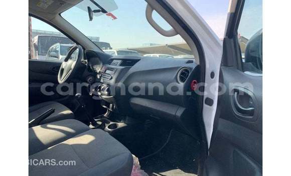 Ra Imported Nissan Navara funfun Ọkọ̀ in Import - Dubai ni Ashanti Ra Imported Nissan Navara funfun Ọkọ̀ in Import - Dubai ni Ashanti