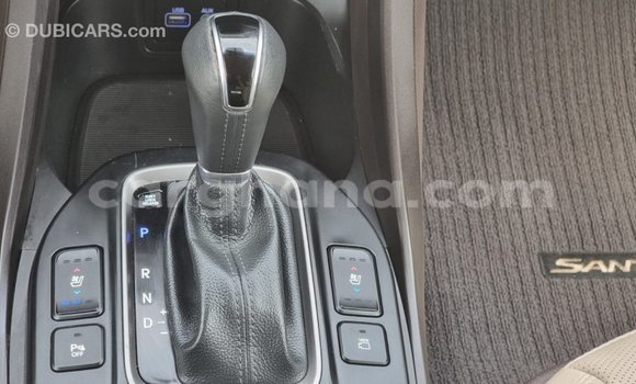 Ra Imported Hyundai Santa Fe Miiran Ọkọ̀ in Import - Dubai ni Ashanti Ra Imported Hyundai Santa Fe Miiran Ọkọ̀ in Import - Dubai ni Ashanti