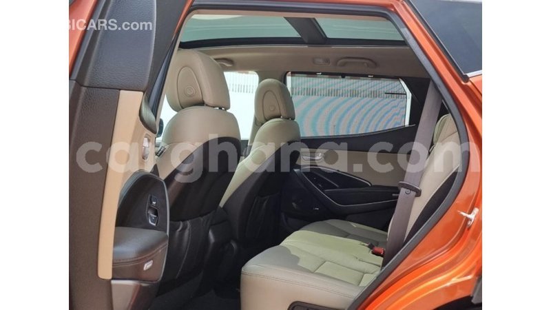 Big with watermark hyundai santa fe ashanti import dubai 55273