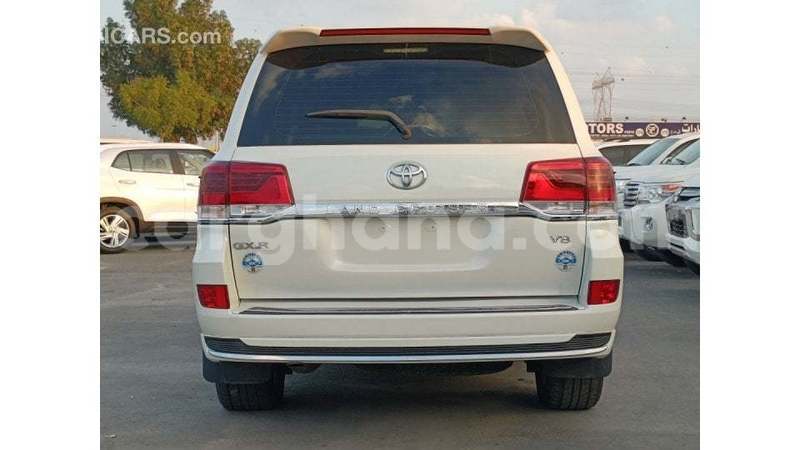 Big with watermark toyota land cruiser ashanti import dubai 55278