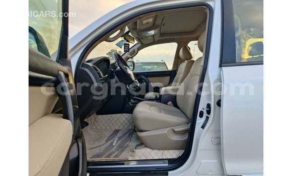 Buy Import Toyota Land Cruiser White Car in Import - Dubai in Ashanti Buy Import Toyota Land Cruiser White Car in Import - Dubai in Ashanti