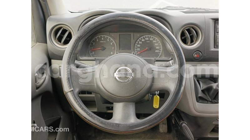 Big with watermark nissan urvan ashanti import dubai 55281