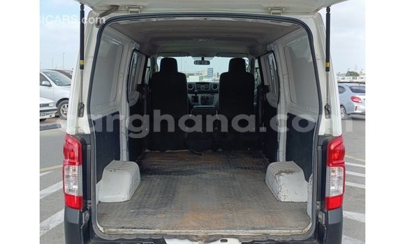 Buy Import Nissan Urvan White Car in Import - Dubai in Ashanti Buy Import Nissan Urvan White Car in Import - Dubai in Ashanti