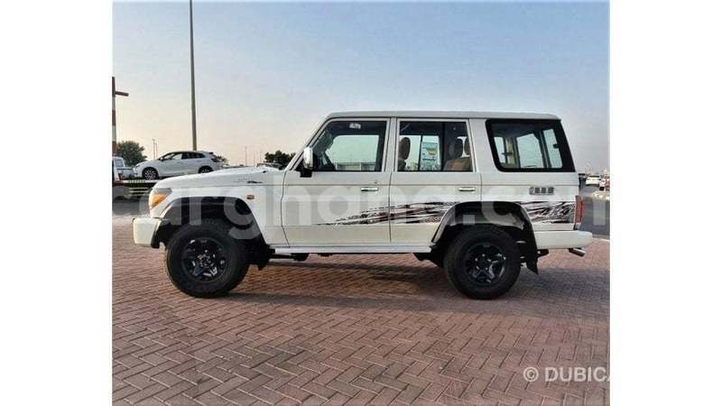 Big with watermark toyota land cruiser ashanti import dubai 55284