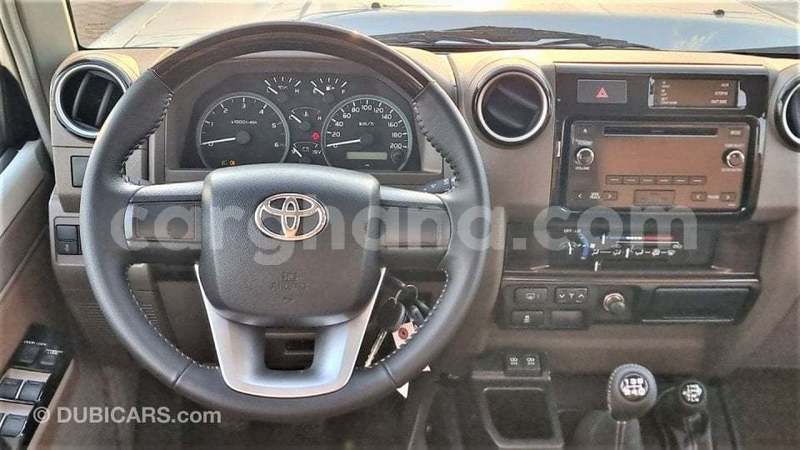 Big with watermark toyota land cruiser ashanti import dubai 55284