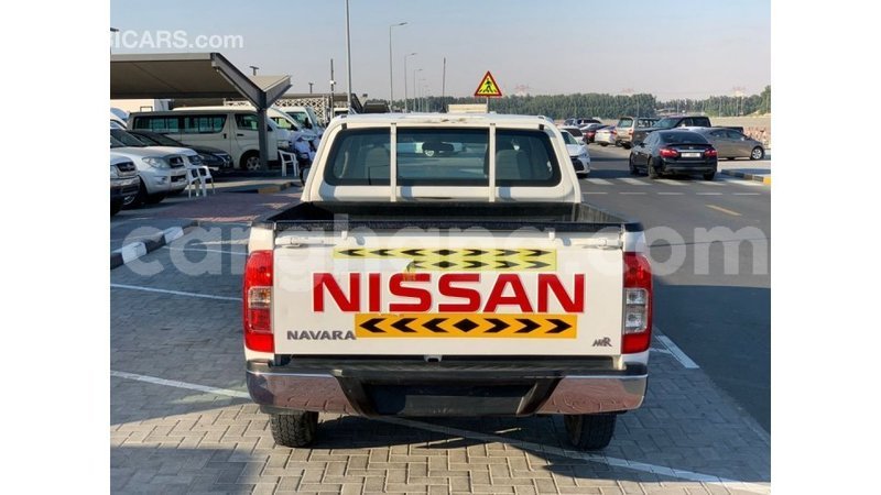 Big with watermark nissan navara ashanti import dubai 55288