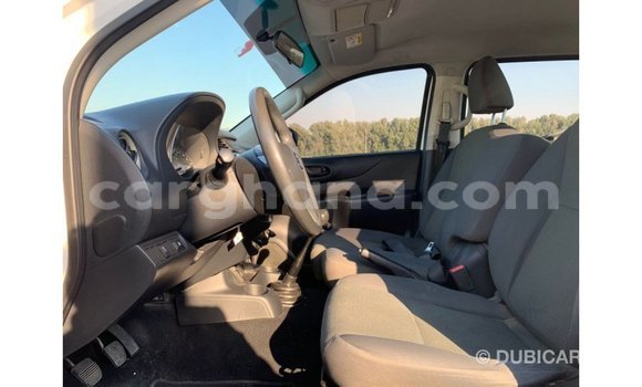 Ra Imported Nissan Navara funfun Ọkọ̀ in Import - Dubai ni Ashanti Ra Imported Nissan Navara funfun Ọkọ̀ in Import - Dubai ni Ashanti