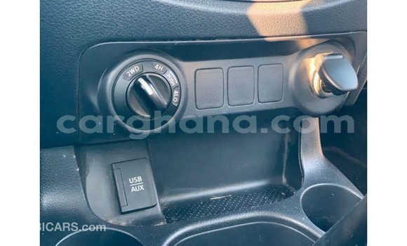 Ra Imported Nissan Navara funfun Ọkọ̀ in Import - Dubai ni Ashanti Ra Imported Nissan Navara funfun Ọkọ̀ in Import - Dubai ni Ashanti