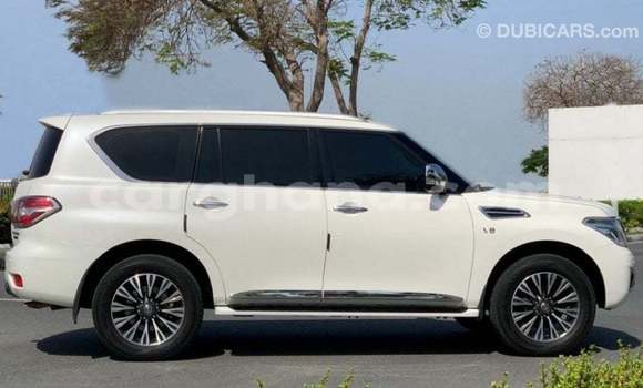 Ra Imported Nissan Patrol funfun Ọkọ̀ in Import - Dubai ni Ashanti Ra Imported Nissan Patrol funfun Ọkọ̀ in Import - Dubai ni Ashanti
