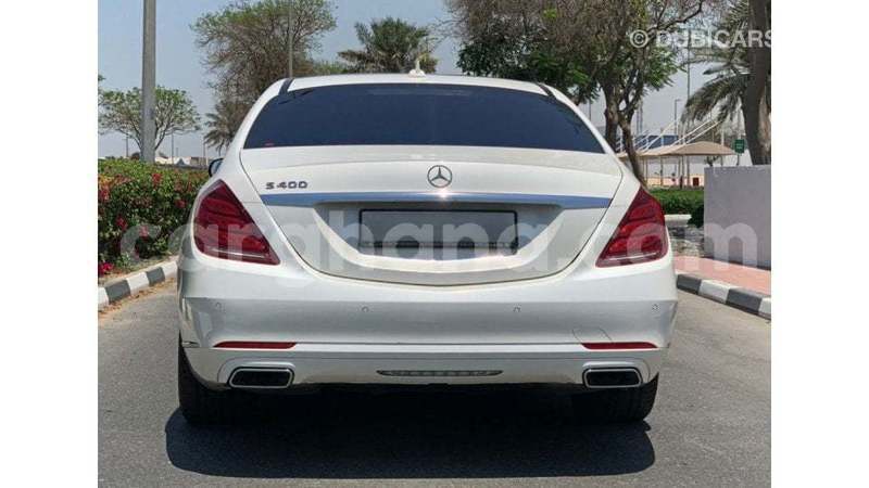 Big with watermark mercedes benz a200 ashanti import dubai 55303