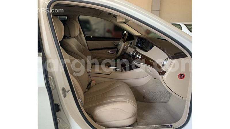 Big with watermark mercedes benz a200 ashanti import dubai 55303