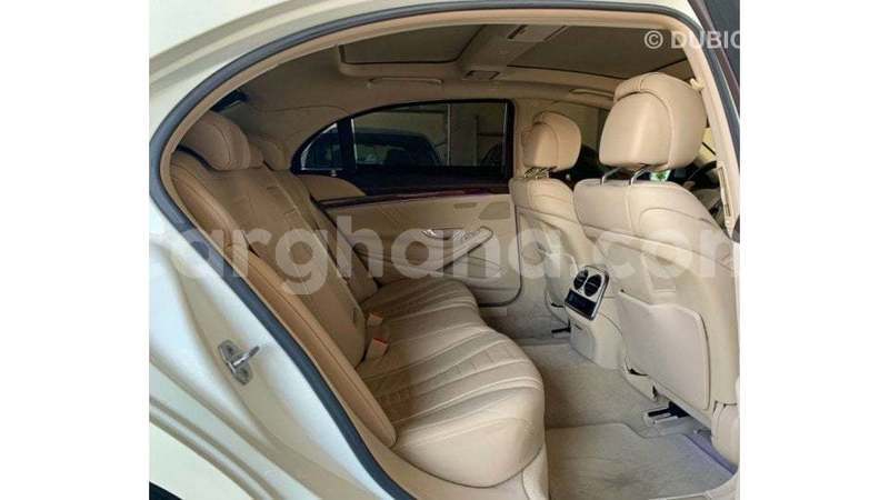 Big with watermark mercedes benz a200 ashanti import dubai 55303