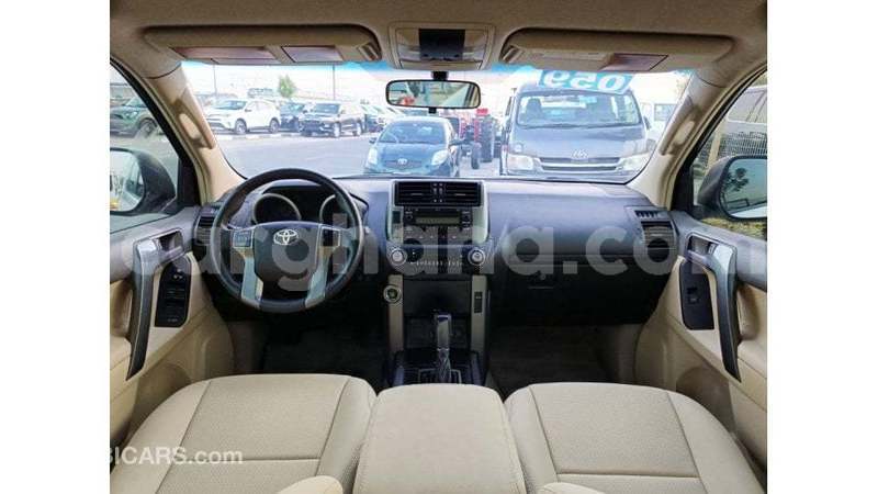 Big with watermark toyota prado ashanti import dubai 55319