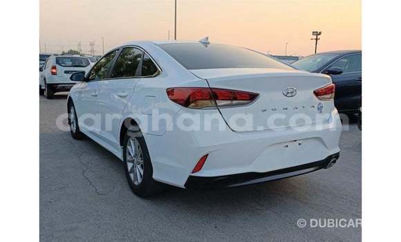 Ra Imported Hyundai Sonata funfun Ọkọ̀ in Import - Dubai ni Ashanti Ra Imported Hyundai Sonata funfun Ọkọ̀ in Import - Dubai ni Ashanti