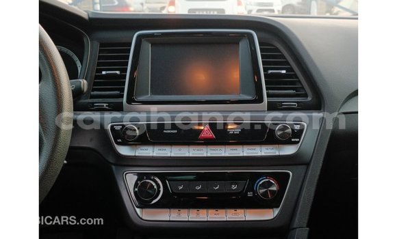 Ra Imported Hyundai Sonata funfun Ọkọ̀ in Import - Dubai ni Ashanti Ra Imported Hyundai Sonata funfun Ọkọ̀ in Import - Dubai ni Ashanti