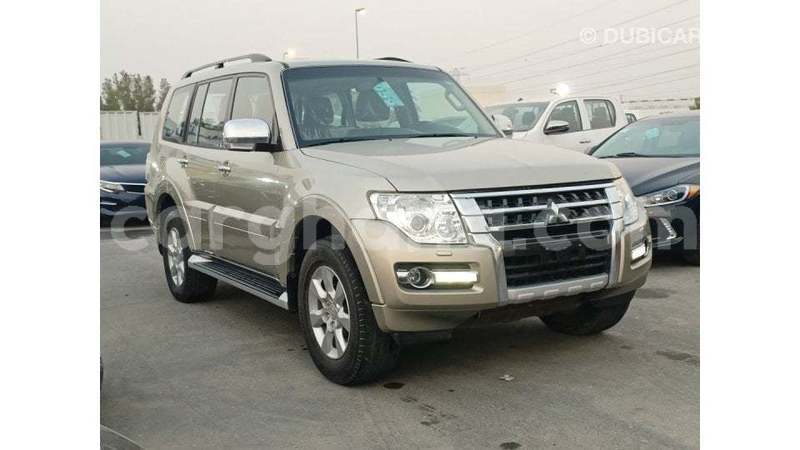 Big with watermark mitsubishi pajero ashanti import dubai 55325