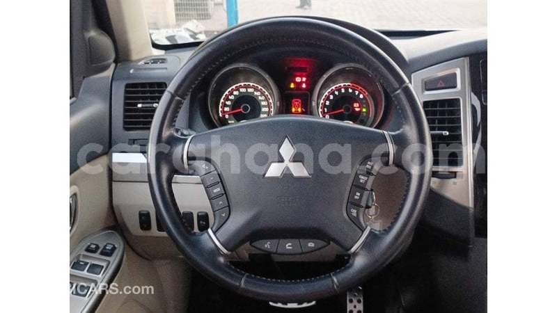 Big with watermark mitsubishi pajero ashanti import dubai 55325