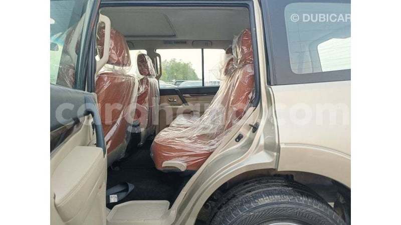 Big with watermark mitsubishi pajero ashanti import dubai 55325