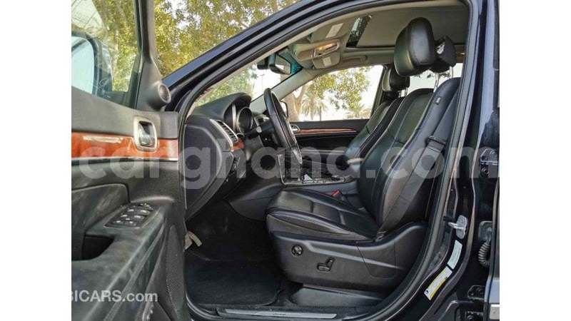 Big with watermark jeep grand cherokee ashanti import dubai 55333